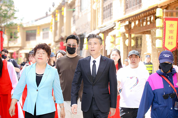 image015.jpg image015.jpg